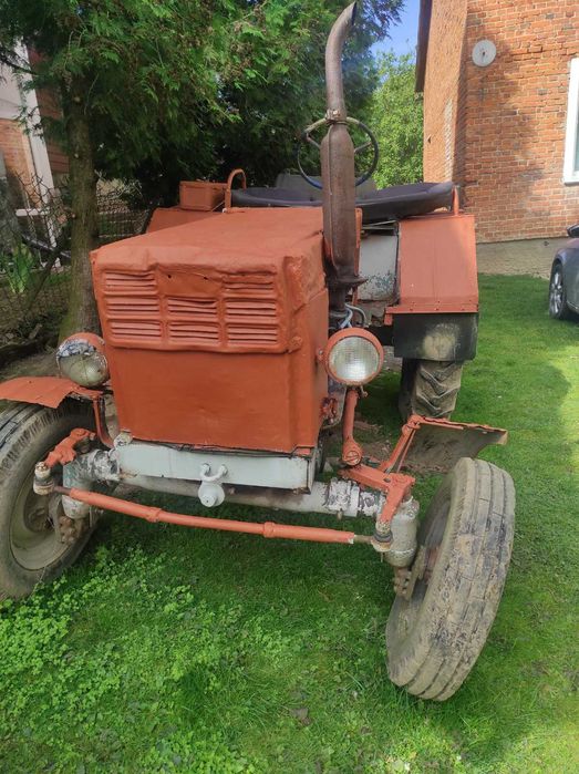 Трактор колісний саморобний