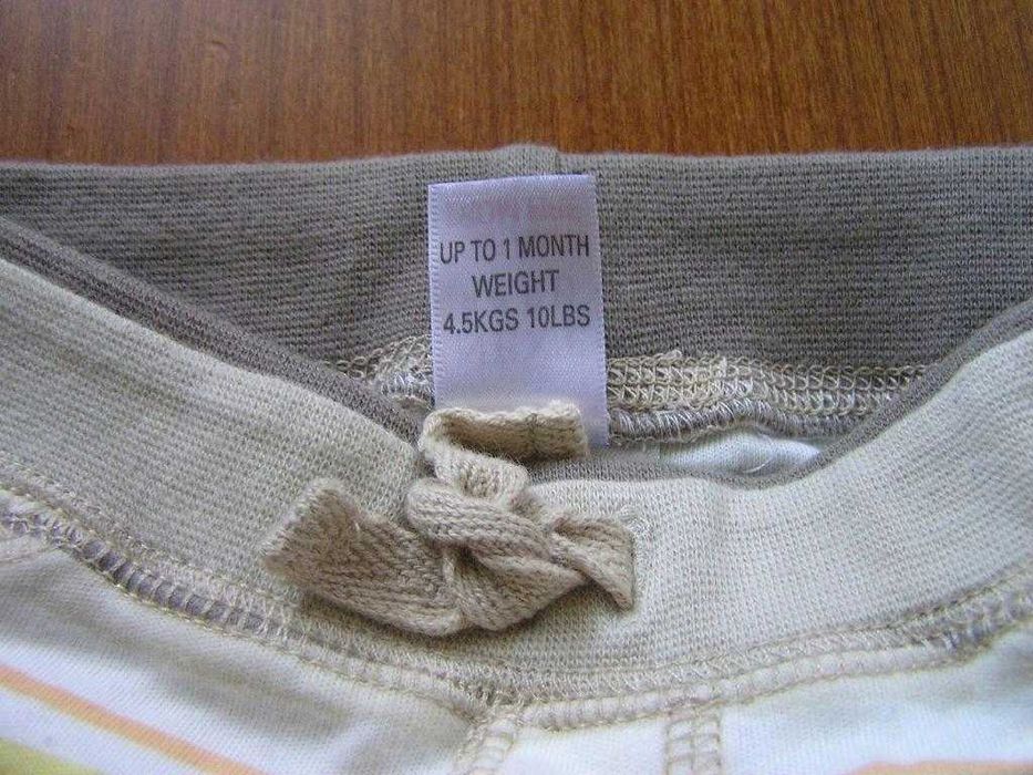 Spodenki bawełniane - NEXT - R. 50/56 - JAK NOWE