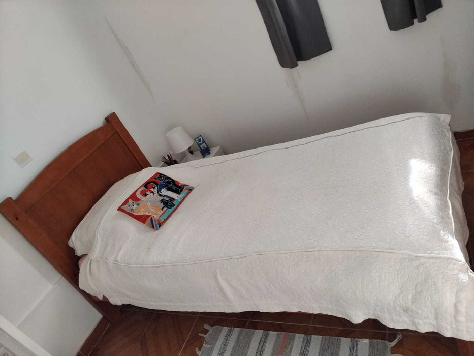 Cama de solteiro