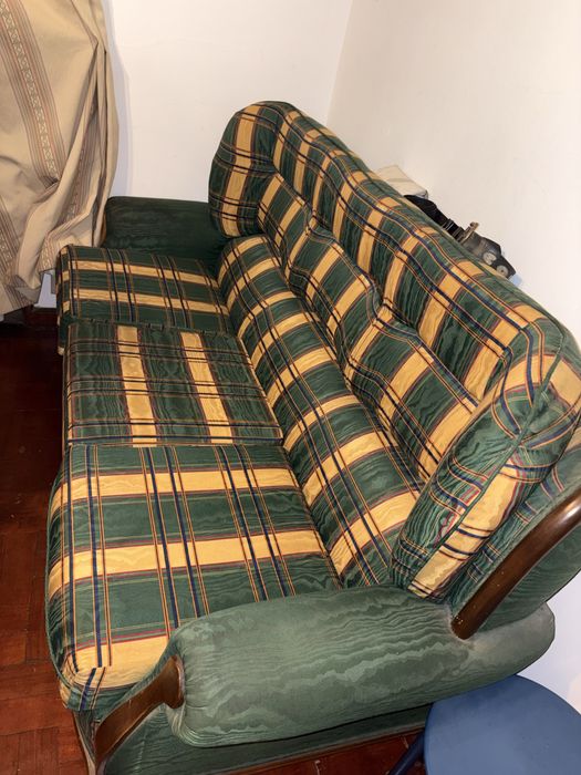 Sofa verde e bege
