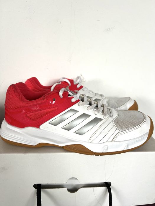 Adidas 38 buty do tenisa na hale sportowe