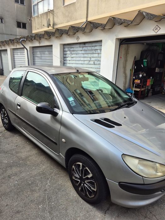 Carro Peugeot 1.1  ,206 — photo 4