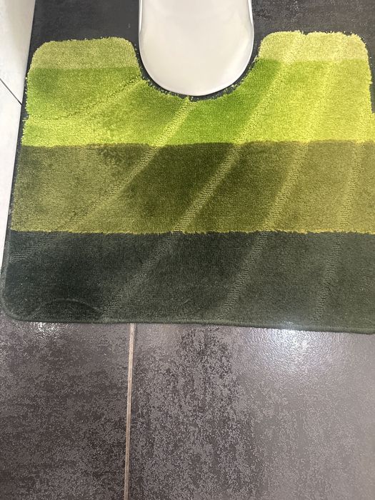 Коврик під унітаз