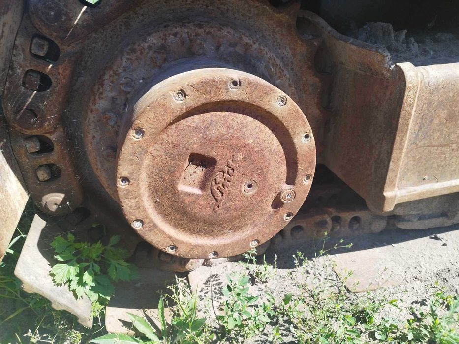 Cat 213B części, pompa hydrauliczna, zwolnica gąsienice siłowniki