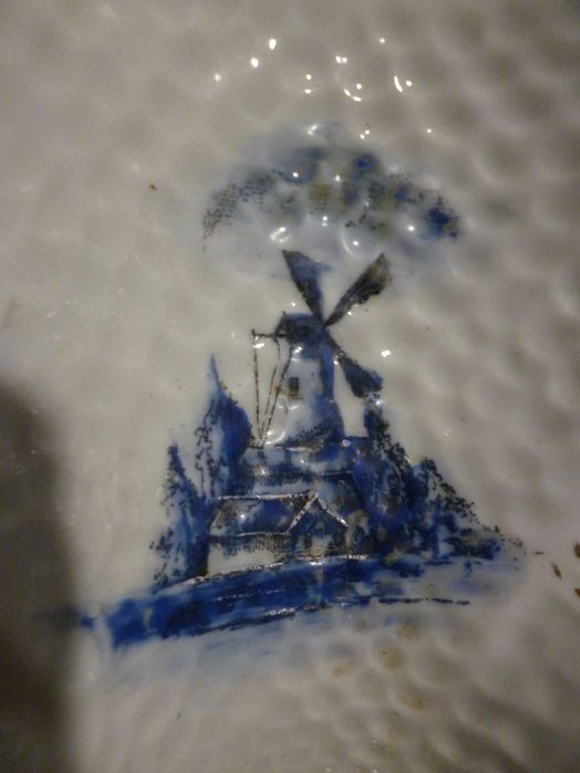 Фарфоровая селёдочница. Северная европа. Крайне редкая!