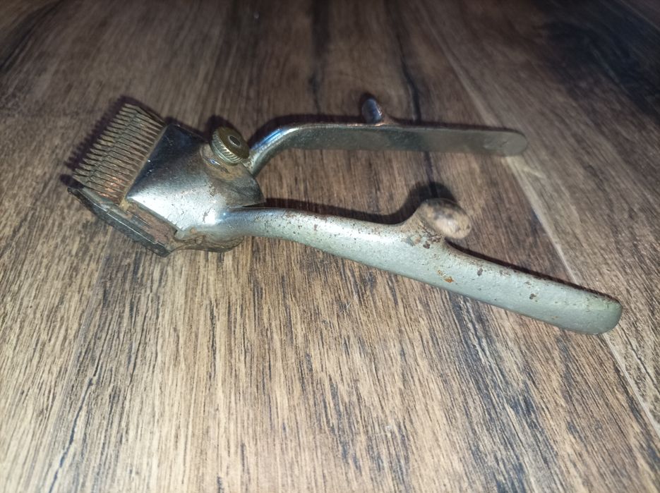 Stara ręczna obcinaczka strzyżarka do włosów trymer Solingen prl