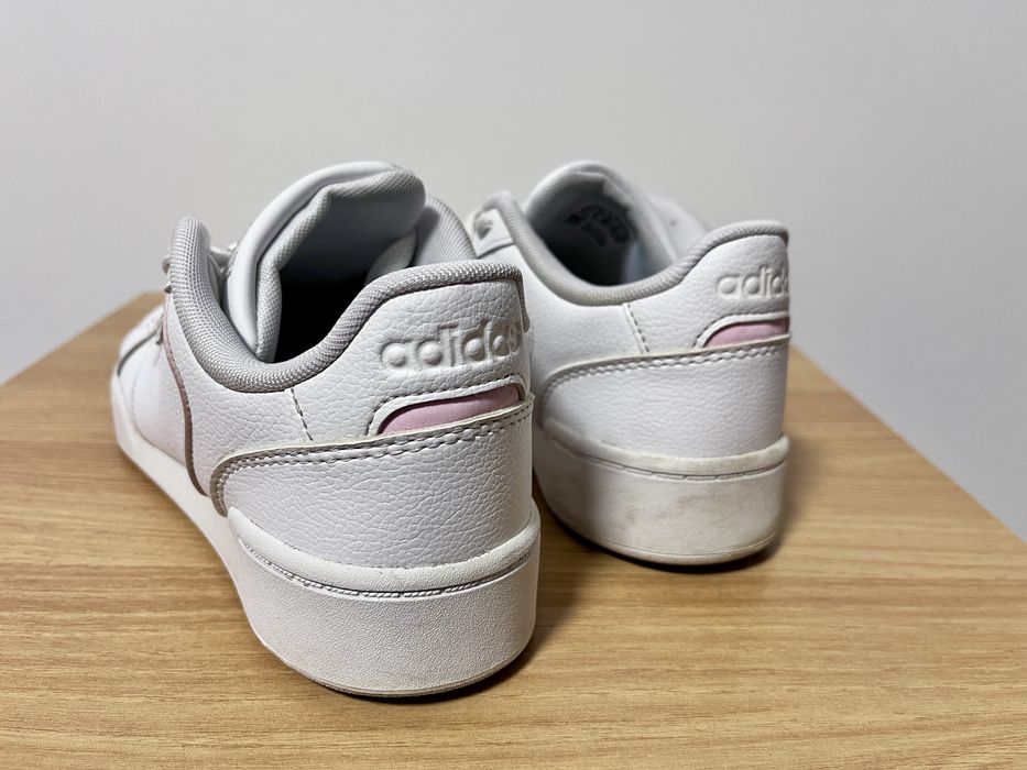Damskie buty Adidas białe roz. 38 stan bdb