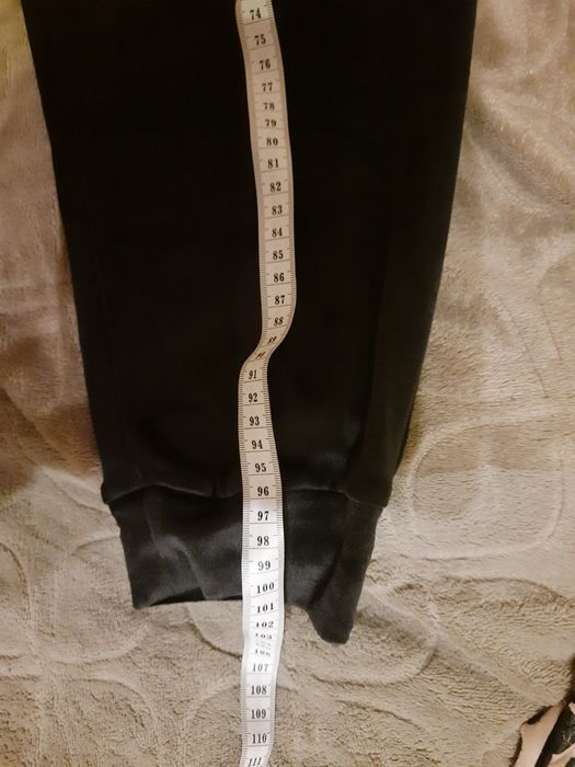 Костюм жіночий велюровий