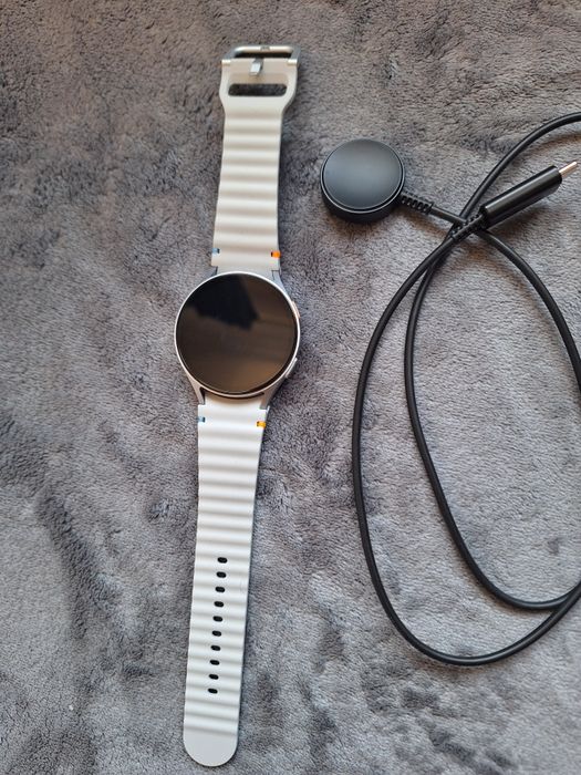 NOWY Samsung Galaxy Watch 7 | 44mm | Silver