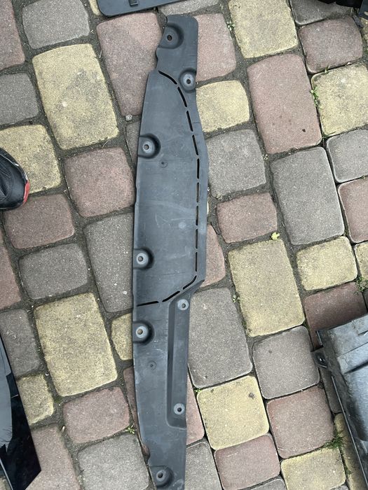 Захист кузова  двиуна  нижня bmw 5 g30,Г30