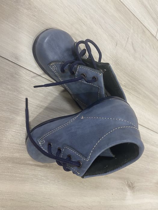 Продам дитячі черевички