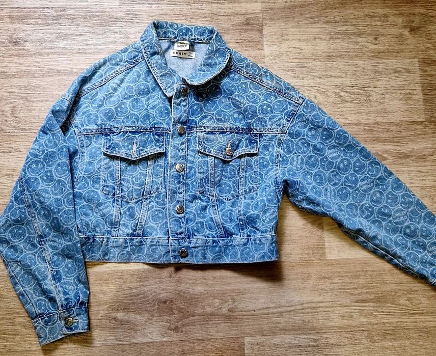 Джинсовка , куртка джинсовая 42 - 44 р отдам за киндер