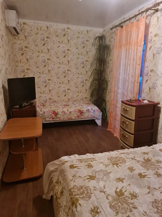 Отдых в Затоке. Сдам комнаты на частной даче.