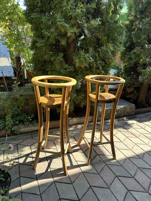 Стул барний високій дубовий