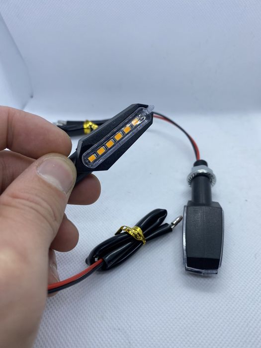 Piscas de moto novos