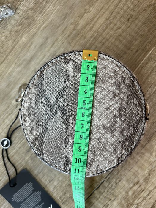 NOWA Okrągła torebka Ochnik