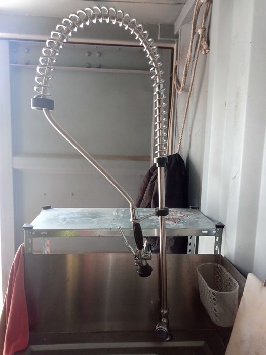 Torneira Chuveiro c/ Bica Móvel