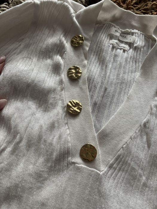 Sweterek kremowy damski