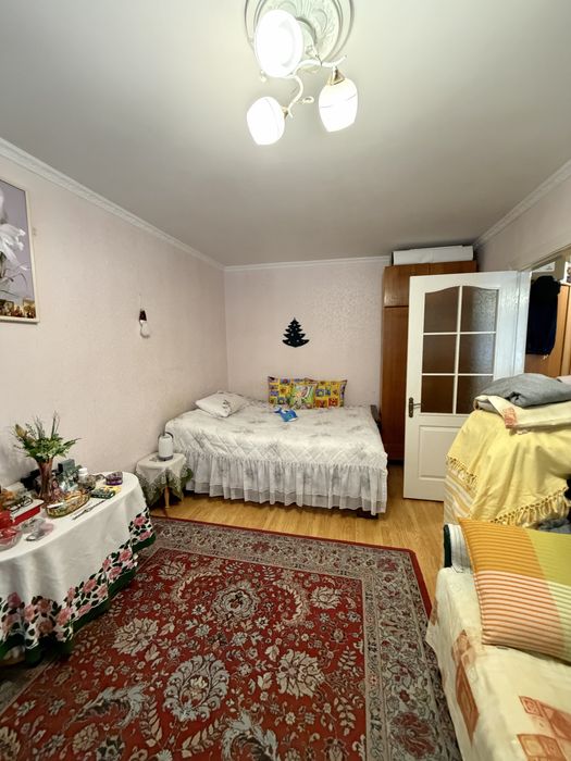 1-кімнатна квартира Івасюка з ремонтом і меблями