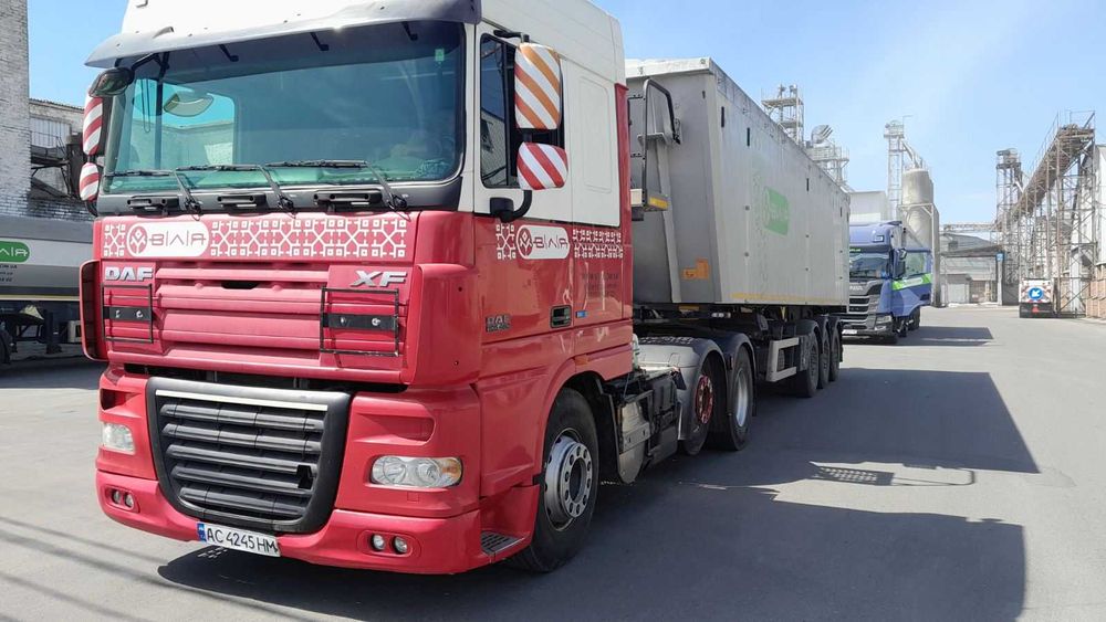 Тягач DAF XF 460