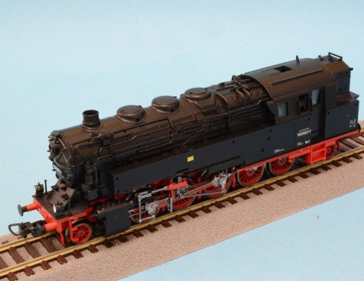 Паровоз BR 95 der DR Piko 50137 1:87 HO аналоговый