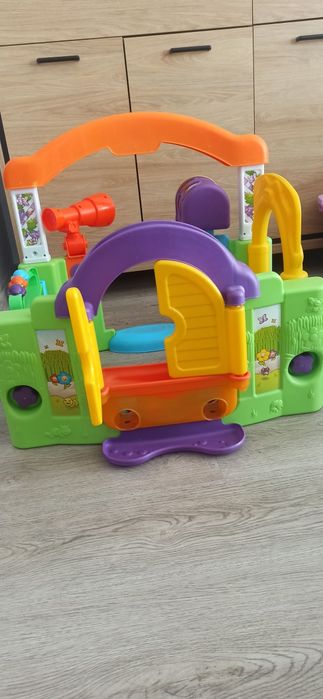 Domek little tikes