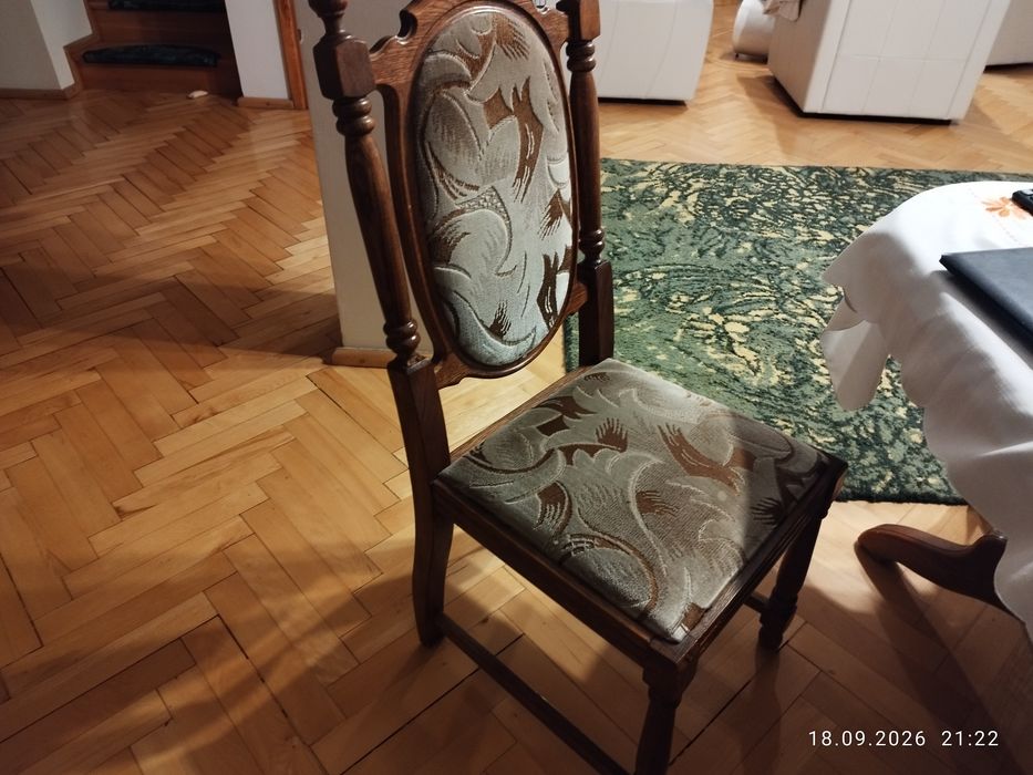 Krzeszła dębowe tapicerowane 6 szt