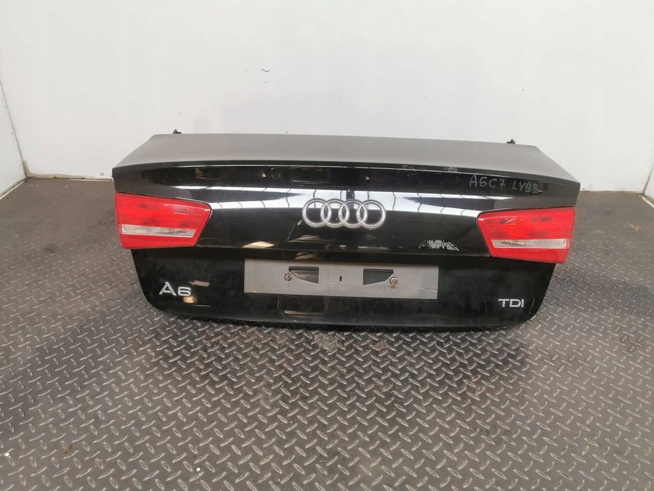 klapa bagaznika tył audi a6c7 ly9b