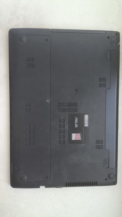 ASUS VivoBook S550CM.