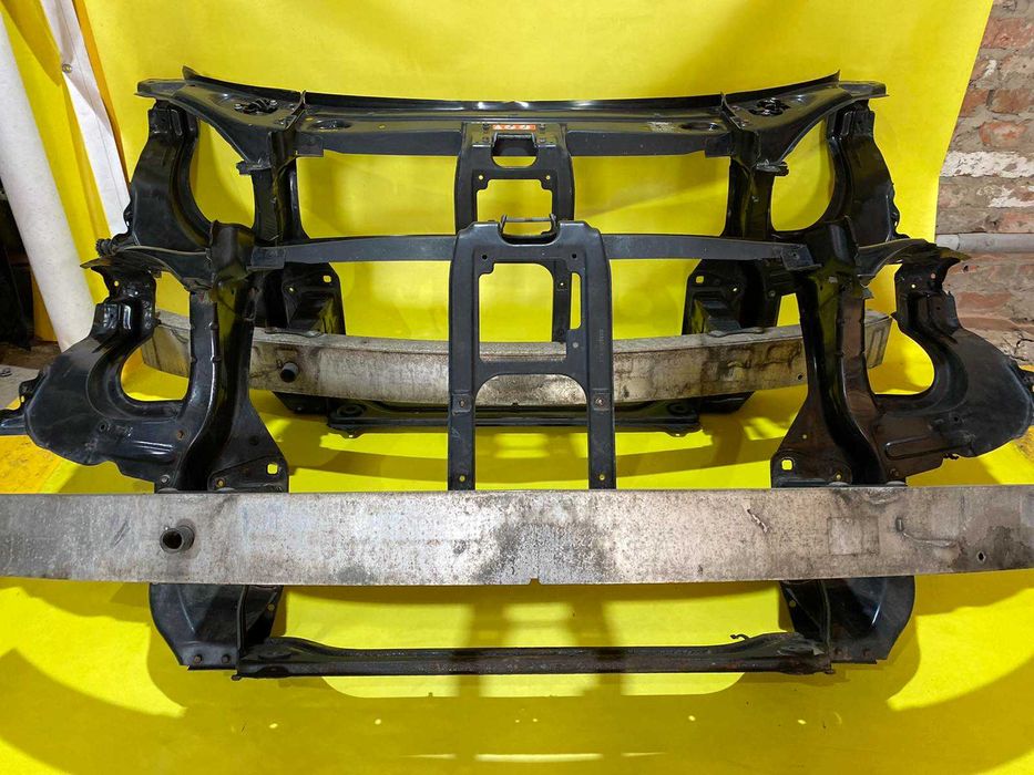 Установочная панель Mercedes ML W164 GL X164 усилитель бампера ML W166