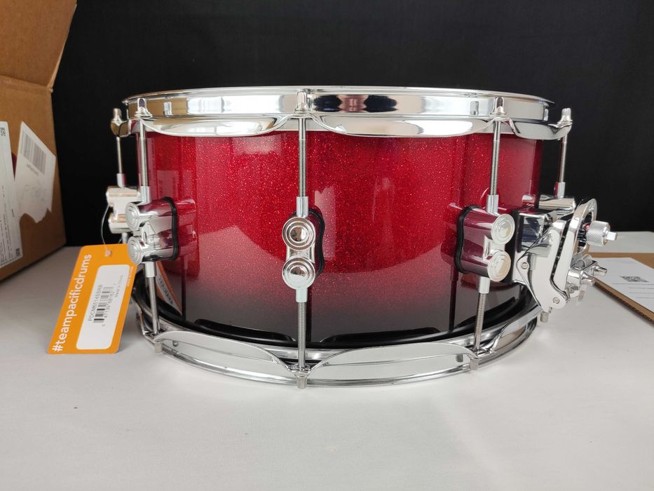 PDP Concept Maple Snare 14"x6.5" Red to Black Fade