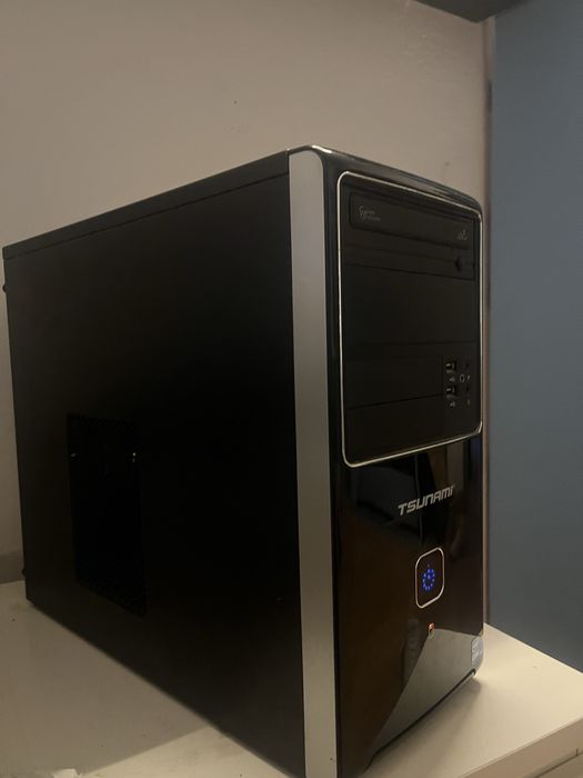 Computador torre
