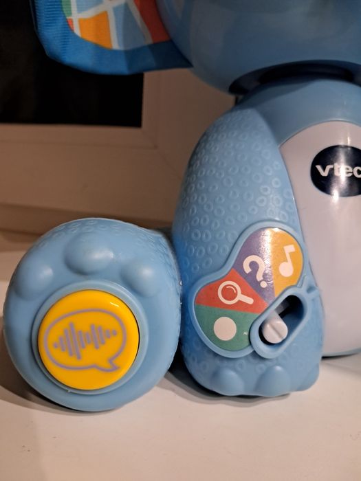 Інтерактивний слоник Vtech