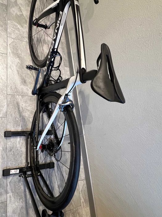 Rower szosowy Pinarello Gan S T700