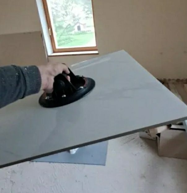 Вакуумная присоска для плитки ,стекла и тп.