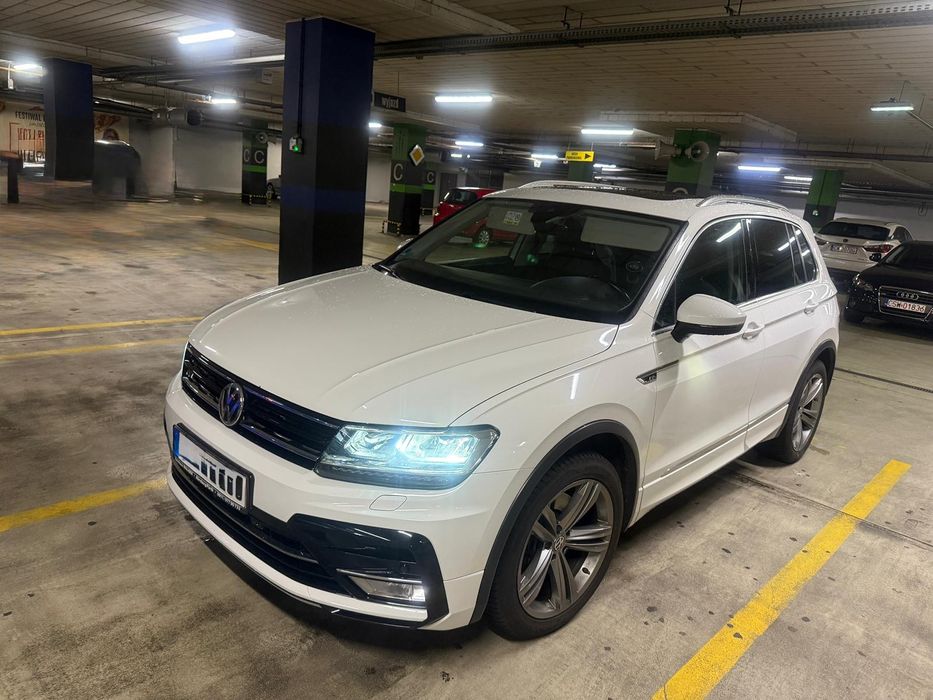 VW Tiguan 2.0Tsi/R*Line/DSG/Pani/Virtual/360*Kamery/Webasto/Skóra/Ledy
