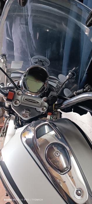 Продам мотоцикл Bajaj Avenger