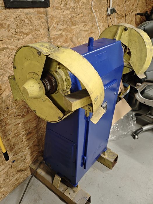 Szlifierka przemysłowa 1,1kw  SDU 300/32 UW