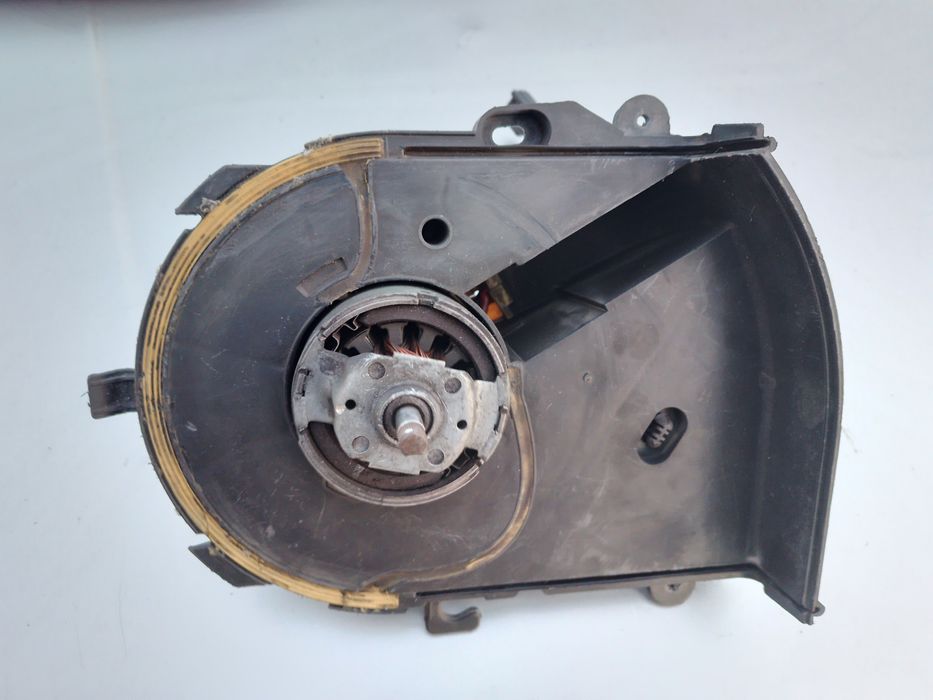 Запчастини для автотранспорту