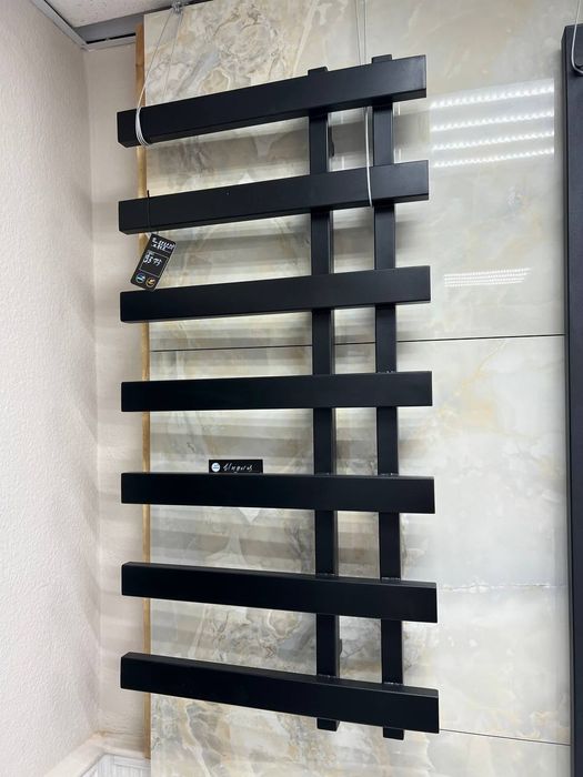 Водяна Рушникосушка, цена склада. Полотенцесушитель Лофт