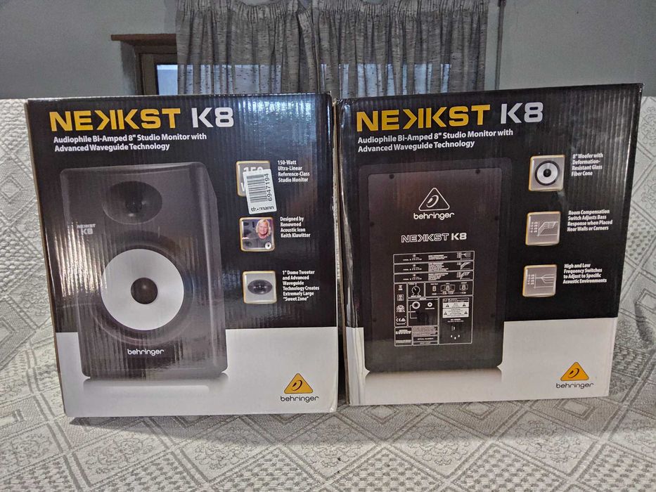 1 Ano de GARANTIA  desconto de 25% BEHRINGER NESSKT K8 - PECHINCHA