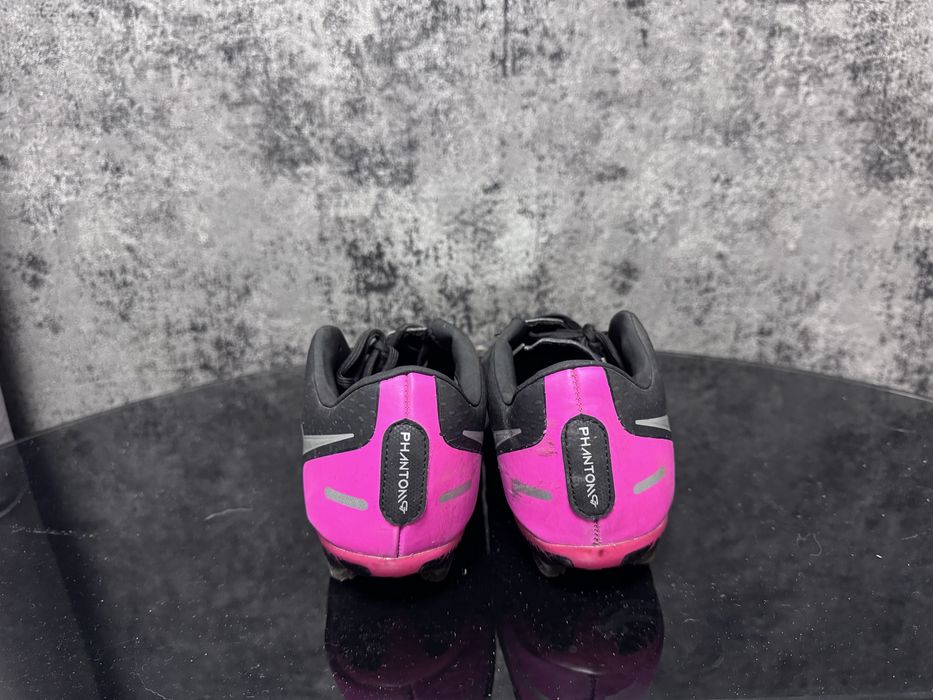 Футбольные бутсы Nike Phantom GT Academy FG/MG