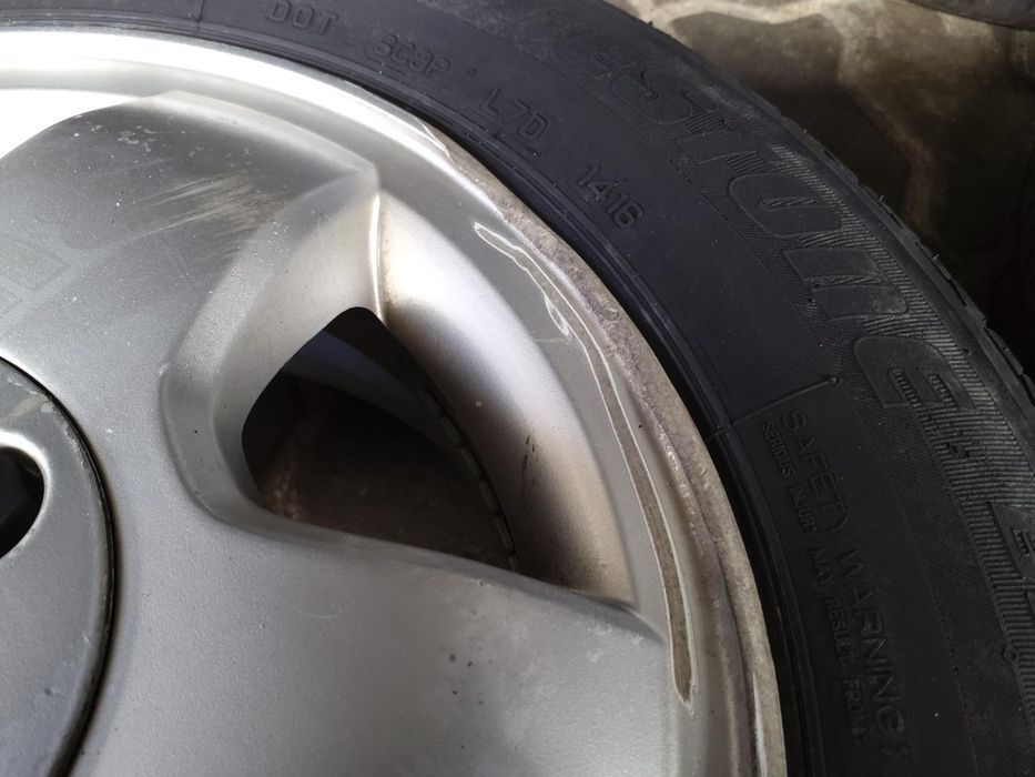Jantes Opel R14 Com Pneus 175/65 Furção 4X100