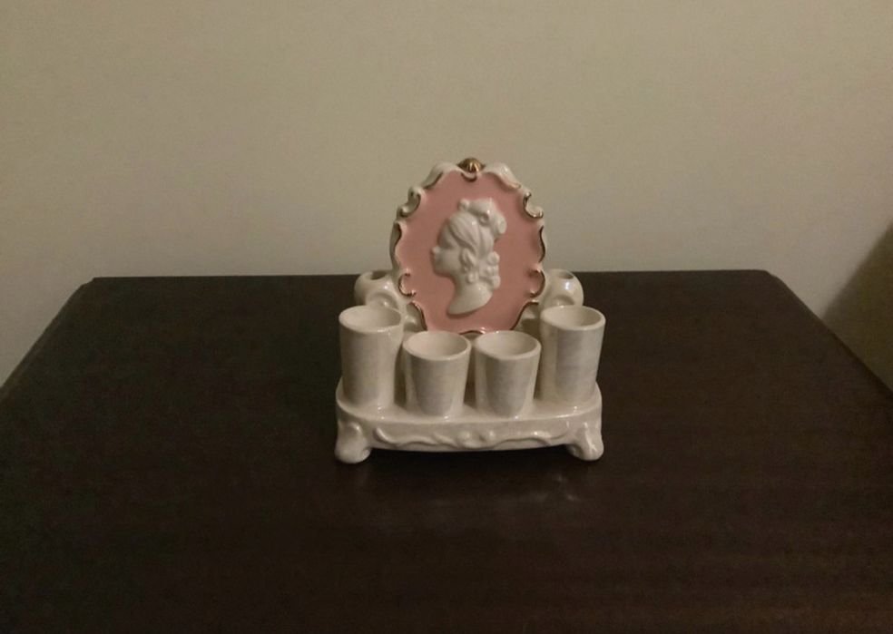 Suporte para batom em porcelana vintage 1950- Ceramic Vanity Japan Pink Cameo