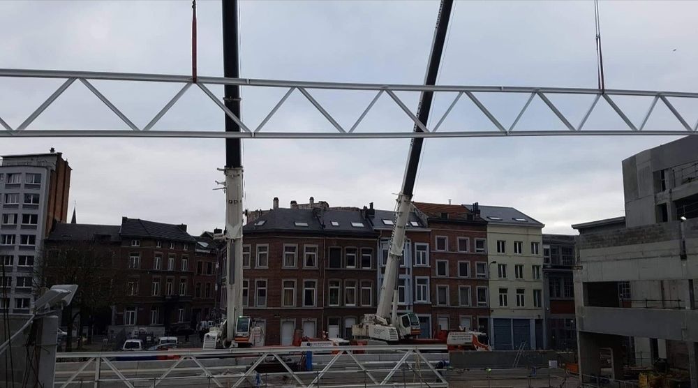 Telhados e estruturas metálicas