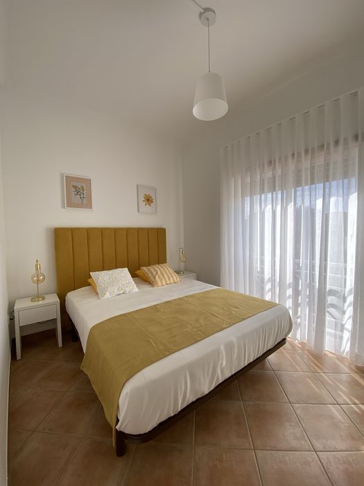 Apartamento a 300m da praia para 4 pessoas em Alvor