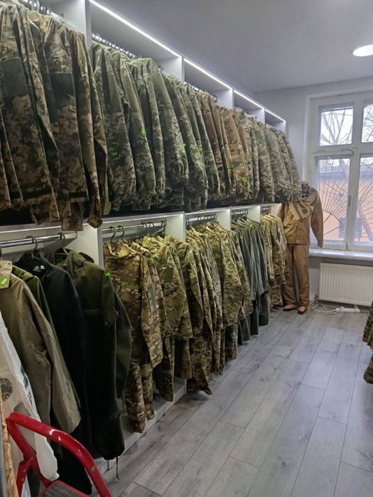 Готовий бізнес магазини спецодягу