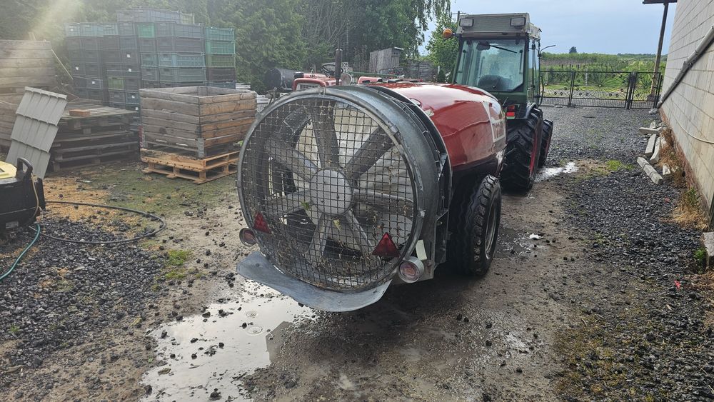 Sadowniczy wanner 2000 litrów