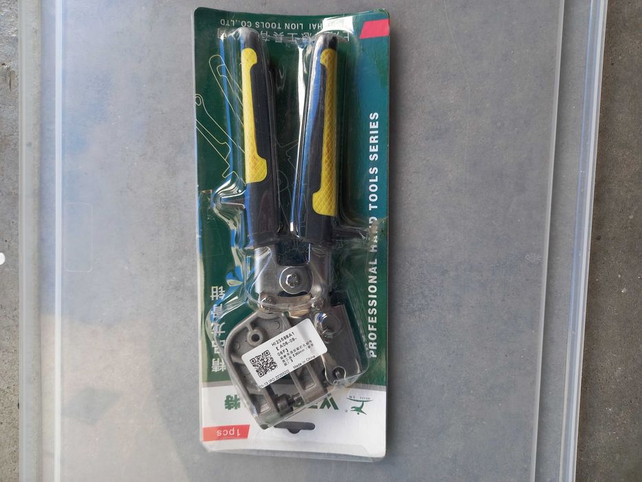 Alicate cravar montantes e raias