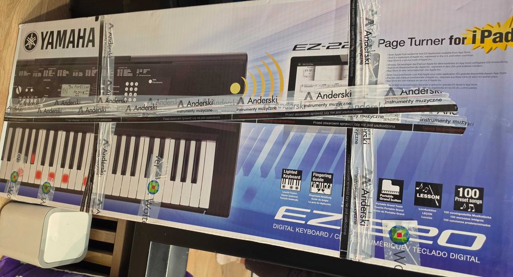 Keyboard Yamaha EZ 220
